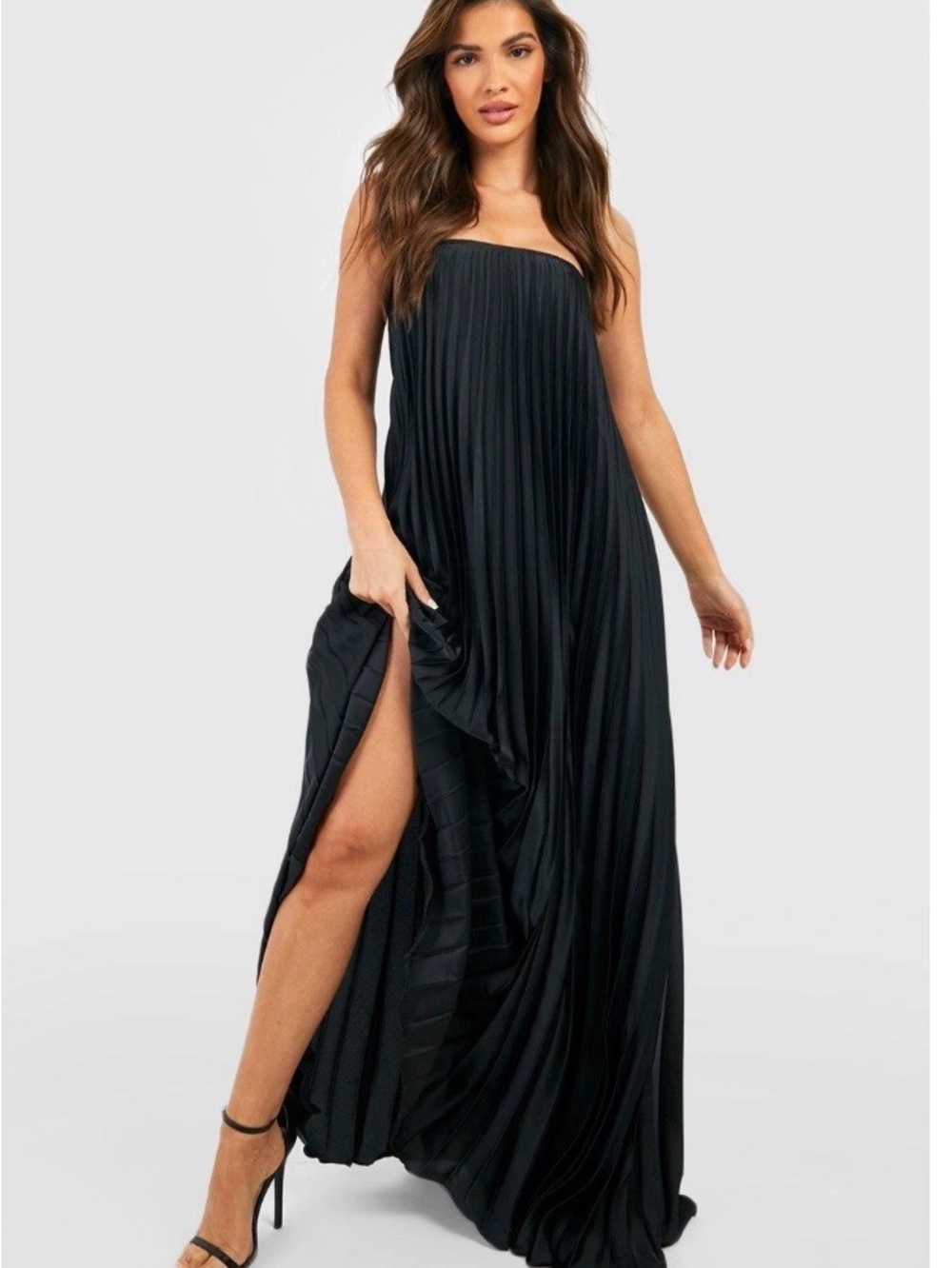 Boohoo Plus Black Strapless Pleated Maxi Dress - Picture 2 of 4